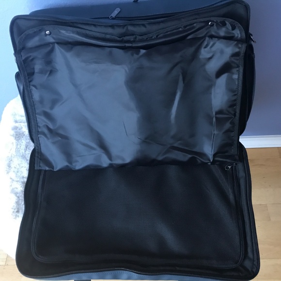 FTL Pro Duffle Bag in Navy - Picture 9 of 11